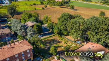 terreno edificabile in vendita a Casalgrande in zona Sant'Antonino